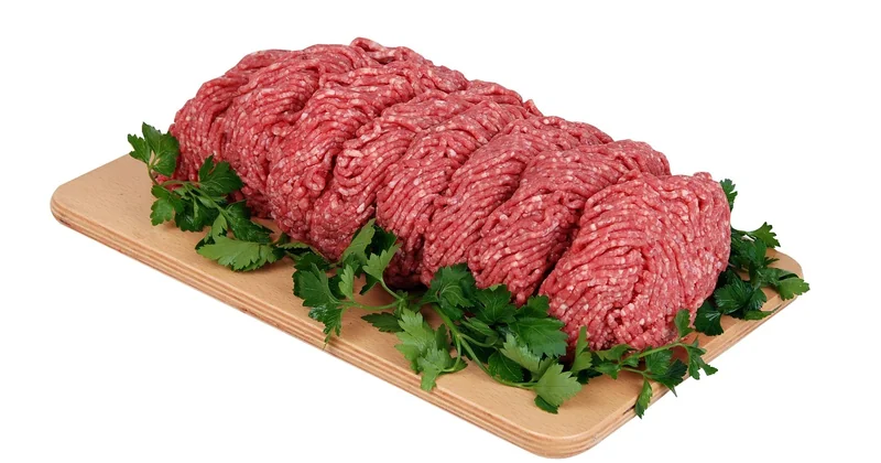 La viande hachée : bœuf, agneau, ou les deux ?